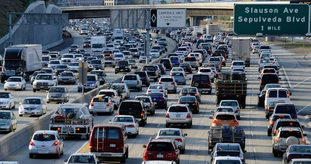 Orbitz Names LAX As Busiest Airport For 2011 Thanksgiving Travel