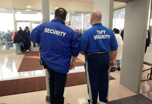 Metal Detectors in Chicago High School