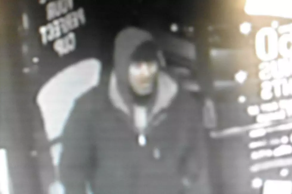 Cheyenne Convenience Store Clerk Assaulted, Suspect at Large